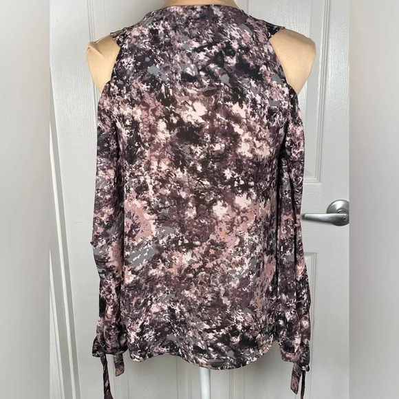 BELLE DU JOUR Multicolor Cold Shoulder Tied Top Women Size S‎ - Picture 5 of 7